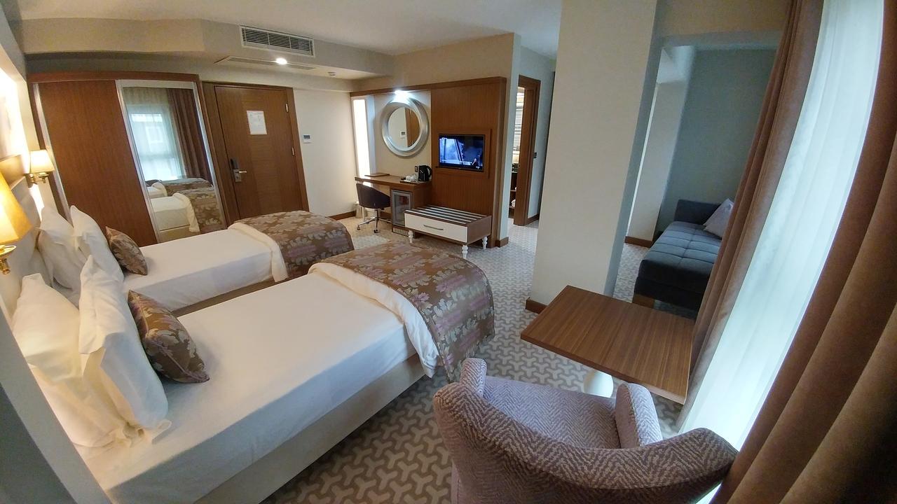 Tuna Otel Rezi̇Dans Gulagzi Kültér fotó